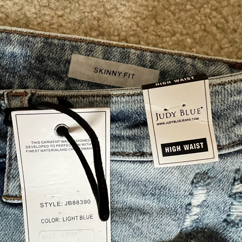 Judy Blue Jeans skinny fit high rise 13/31‎ NWT - Picture 3 of 6